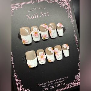 3D Floral Press On Nails in Pink and White tips